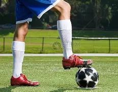 胡彦斌与易,梦玲马尔代,夫浪漫拥吻,英超足球买球网,英超买球网官网,英超买球网站官网入口,英超足球压球买球站