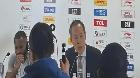 普尔力挽狂澜，独取26分助奇才逆袭篮网，终结六连败苦旅